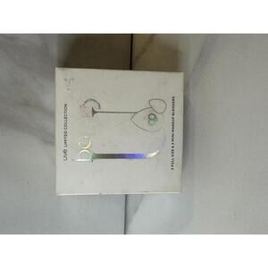 2 for $30 UVE Beauty Free To Be U Limited Collection makeup blenders